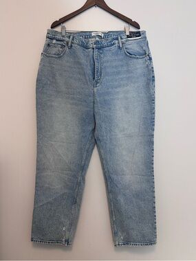 Abercrombie & Fitch The '90s Straight Ultra High Rise Jeans - Curve Love